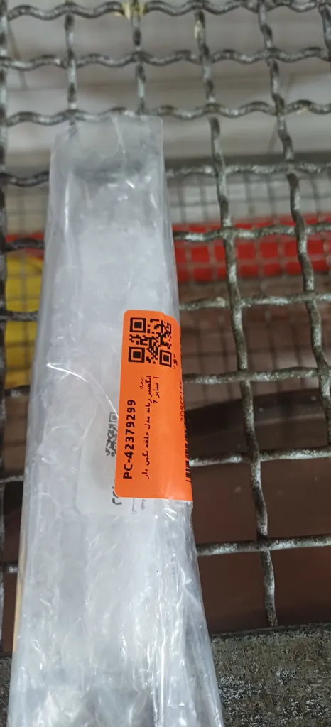 انگشتر زنانه مدل حلقه نگین دار