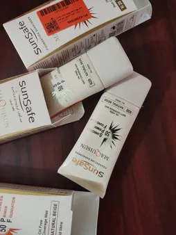 کرم ضدآفتاب رنگی سان‌سیف مدل N20 مقدار 40 گرم