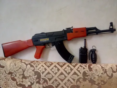 تفنگ اسباب بازی گلدن گان مدل AK-47