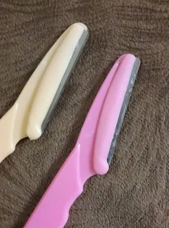 تیغ اصلاح ابرو مدل 00200