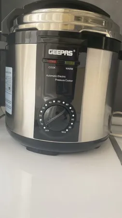 زودپز برقی ۴ کاره جی پاس مدل GPC307-6L
