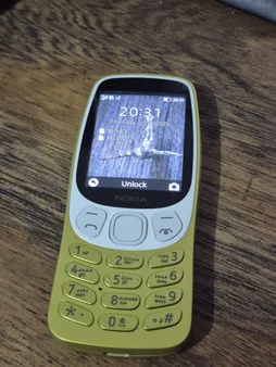 گوشی موبایل مدل (2024) 3210 نوکیا دو سیم کارت ظرفیت 128 مگابایت و رم 64 مگابایت - مونتاژ ایران تحت لیسانس نوکیا