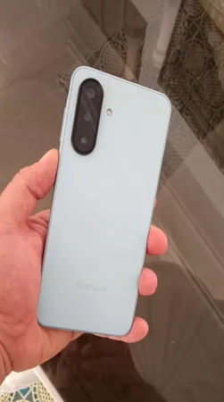 گوشی موبایل سامسونگ مدل Galaxy A17 4G دو سیم کارت ظرفیت 128 گیگابایت و رم 6 گیگابایت - ویتنام