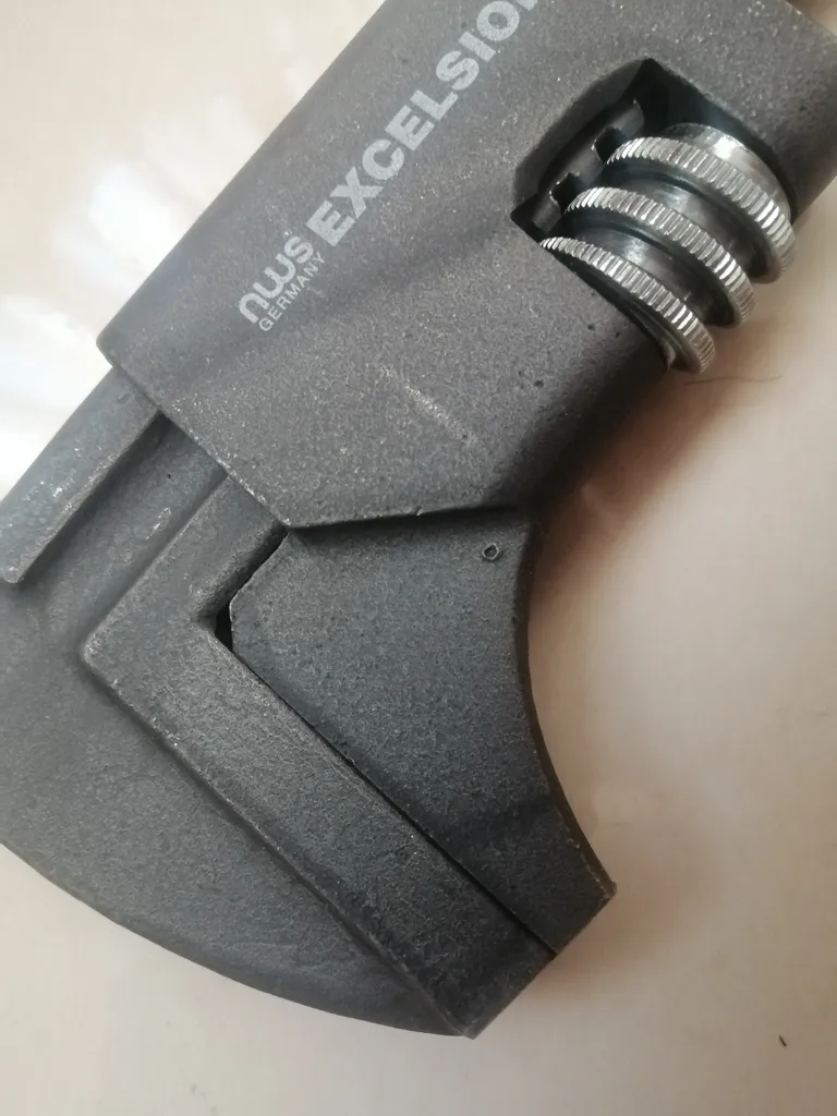 آچار فرانسه ان دبلیو اس مدل EXCELSIOR-F سایز 370 میلیمتر