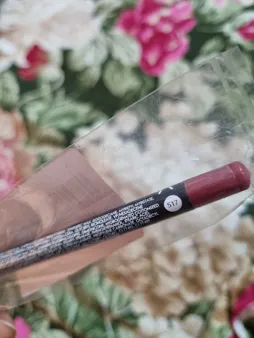 مداد لب گلدن رز مدل DREAM شماره 510