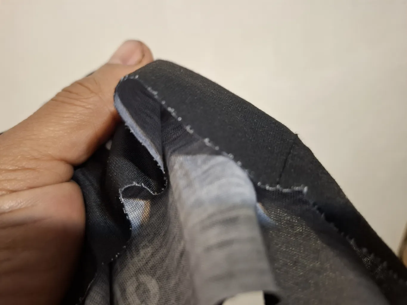 دستمال سر و گردن پیکتت فاینو مدل RH47