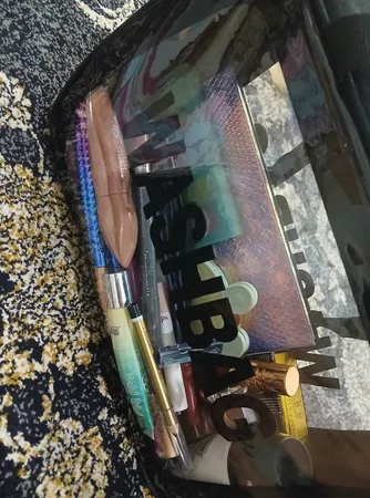 کیف لوازم آرایشی زنانه مدل مسافرتی