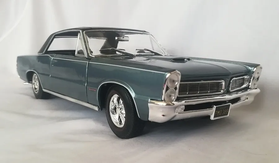 ماکت ماشین مایستو مدل 1965 PONTIAC GTO