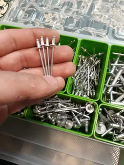 میخ پرچ مدل BPM3-15 بسته 70 عددی