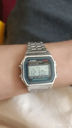 ساعت مچی دیجیتال مدل RW-146