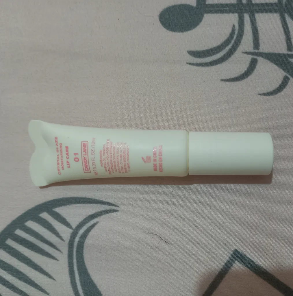 برق لب مایع اولیبولا مدل Candy Lane شماره 01