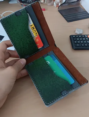 کیف پول مردانه چرم بارثاوا مدل 1506