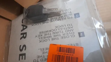 قفل فرمان خودرو لوکمس مدل 01