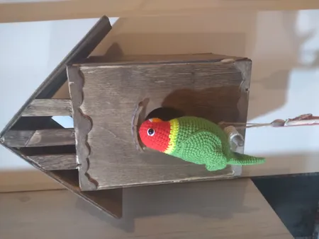 عروسک بافتنی مدل طوطی برزیلی