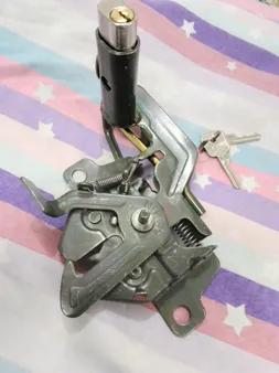 قفل کاپوت ضد سرقت آرمین تیتان مدل 021 مناسب برای پراید