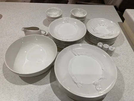 سرویس غذاخوری 30 پارچه 6 نفره مدل کرایس