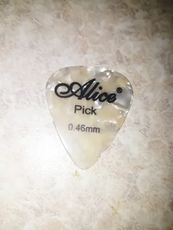 پیک گیتار آلیس مدل 046m