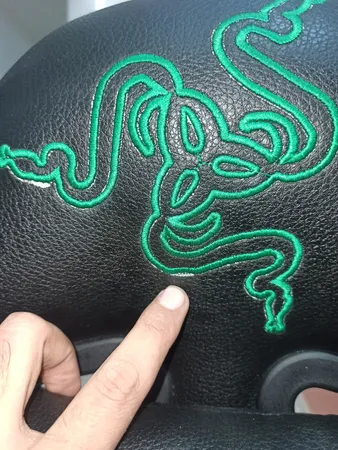 صندلی گیمینگ ریزر مدل parla