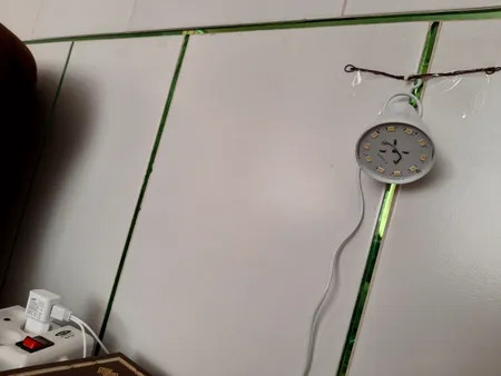 چراغ قوه آویز مدل 5W