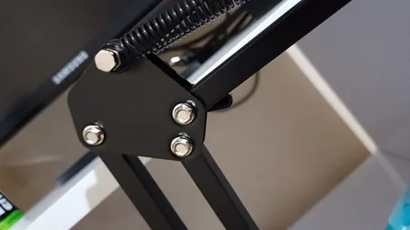 پایه میکروفن کینباس مدل BA-35