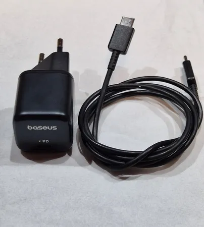 شارژر دیواری 45 وات بیسوس مدل PicoGo 45W