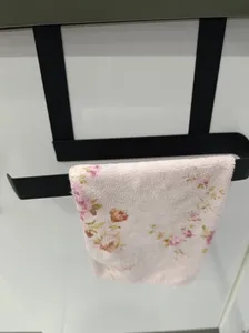 تجریه خرید پایه رول دستمال کاغذی مدل لبه کابینتی