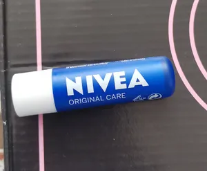 تجریه خرید بالم لب لابلو مدل Original