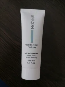 تجریه خرید کرم روشن کننده بدن ژیناژن مدل 02 حجم 50 میلی لیتر