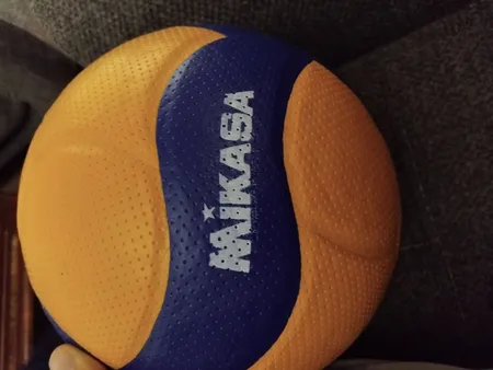 توپ والیبال مدل V200W