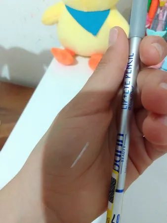 مداد چشم بارین شماره 07