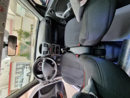 کنسول وسط خودرو مدل quma مناسب برای کوییک