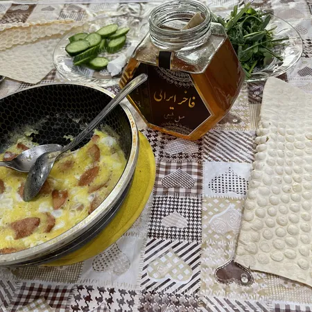 عسل طبیعی فاخر ایرانی - 1 کیلوگرم