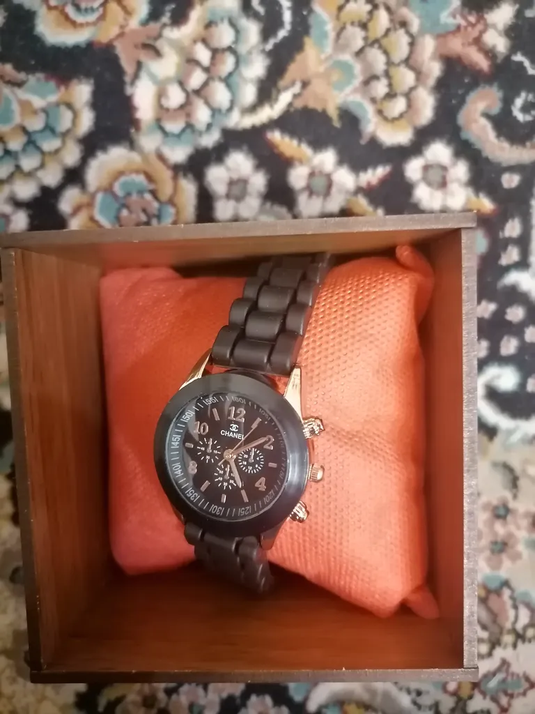ساعت مچی عقربه ای زنانه مدل Caliber کد 212
