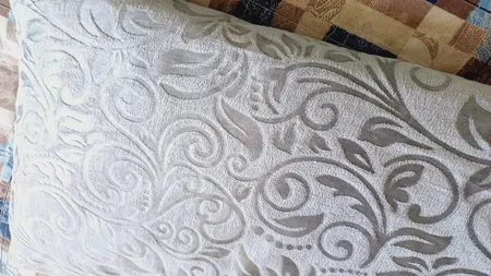 رو بالشی مدل مخمل سوما کد 0304121 مجموعه 2 عددی