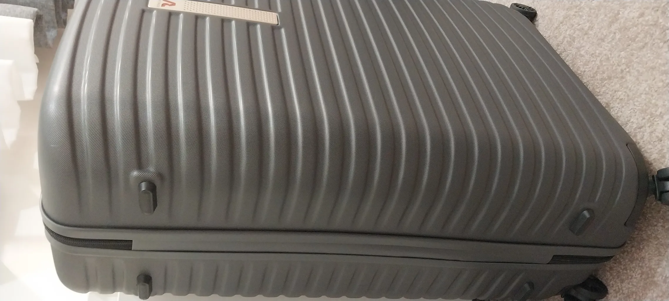 مجموعه سه عددی چمدان رونکاتو مدل  VEGA کد 423430