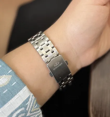 ساعت مچی عقربه‌ای زنانه الگانس مدل EZSM7070