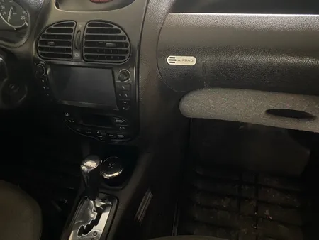 جاسیگاری خودرو مدل JSHKPEG