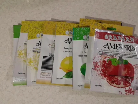 ماسک صورت آمستریس مدل میوه ای وزن 25 گرم بسته 10 عددی
