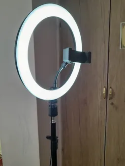 رینگ لایت مدل LC-888