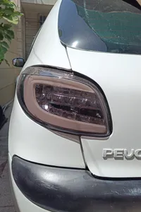 تجریه خرید چراغ خطر عقب ان جی کو مدل 2025 L/R مناسب برای پژو 206 بسته 2 عددی