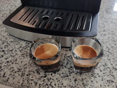 اسپرسو ساز ۱۶۰۰ میلی‌لیتر زیگما مدل RL333