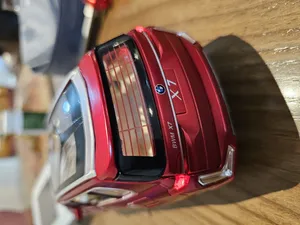 تجریه خرید ماشین بازی ناب سل مدل BWM X7 دودزا