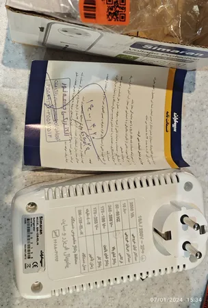 محافظ ولتاژ سیماران مدل SM-125EL-YA