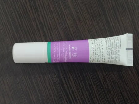 کرم دور چشم نئودرم مدل Multi Efficacy حجم 15 میلی لیتر