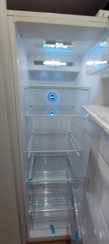 یخچال و فریزر ساید بای ساید 30 فوت ایکس ویژن مدل TS666-AWD/ASD