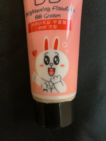 کرم پودر bb ایکس کیو ام مدل خرگوش مناسب انواع پوست وزن 65 گرم