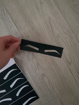 شابلون ابرو مدل P1 مجموعه 12 عددی