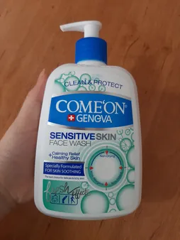ژل شست‌وشوی صورت کامان مدل Sensitive Skin حجم 500 میلی‌لیتر