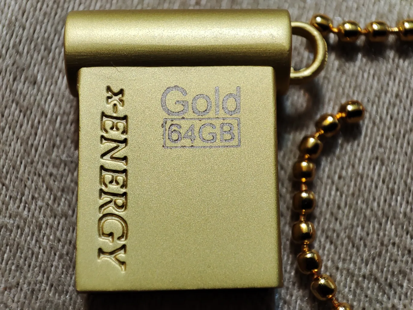 فلش مموری ایکس-انرژی مدل Gold  USB2.0 ظرفیت 64 گیگابایت