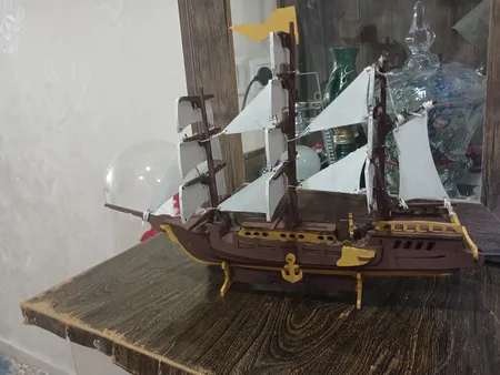 ساختنی مدل کشتی بادبانی